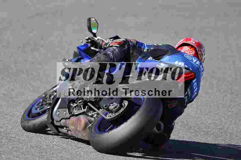 Archiv-2025/02 28.-31.01.2025 Moto Center Thun Jerez/gruen-green/70